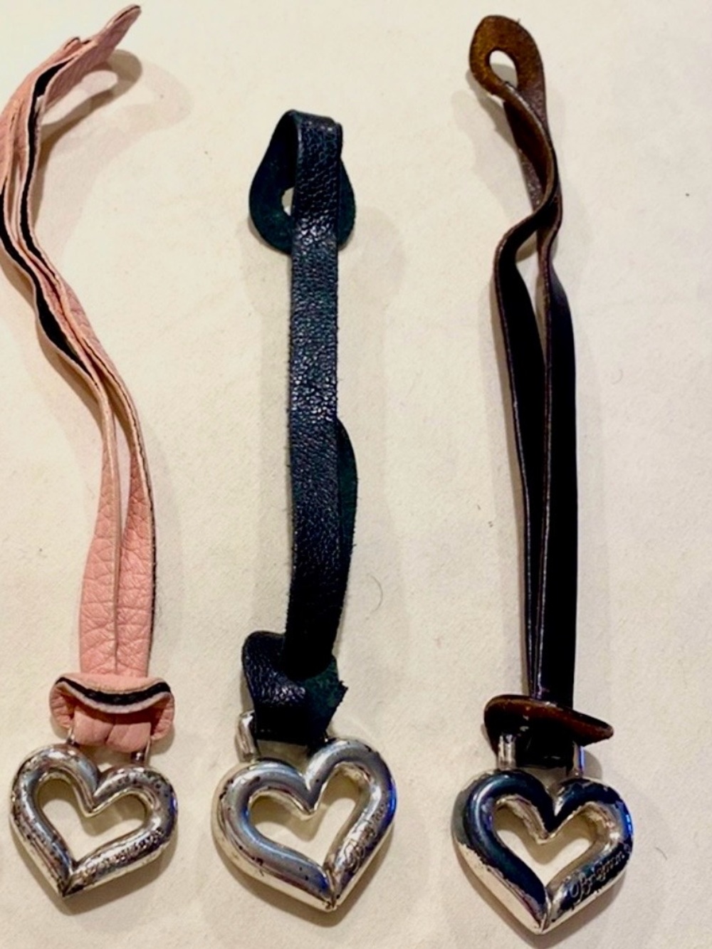 Brighton leather HEART silver (3) 
FOB hang charm for bags 💼 pink black brown
